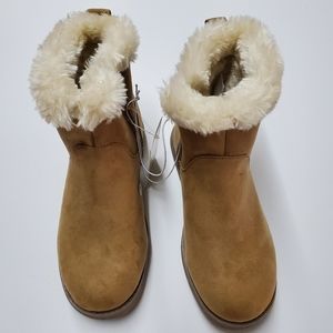 Cat & Jack boots for girls size 1